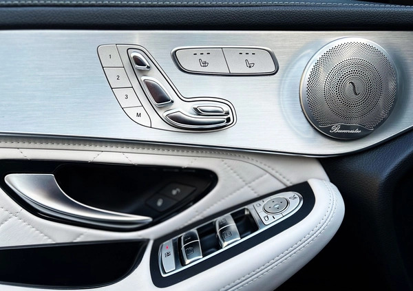 Mercedes-Benz GLC cena 284950 przebieg: 84800, rok produkcji 2018 z Legionowo małe 172